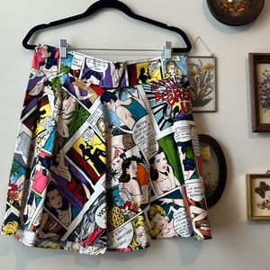Super cute Comic Book Print Skirt - Large